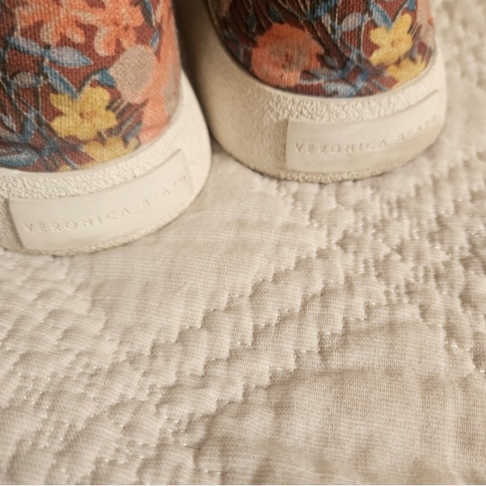 Veronica Beard Moccasins With Dust Bag - Picture 3 of 4